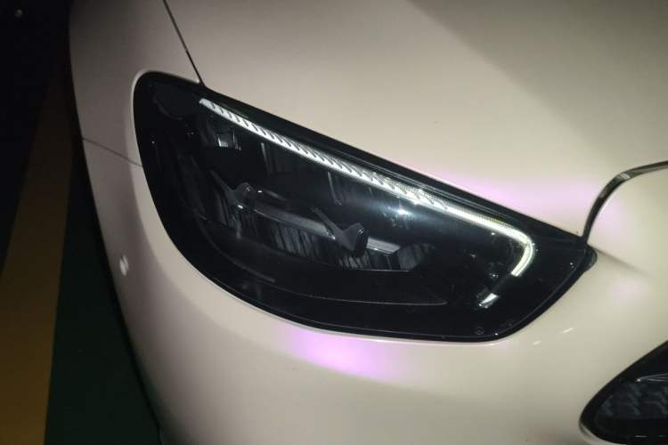 Used Mercedes-Benz E-Class 2021 E 260 Coupe Right Front Headlight
