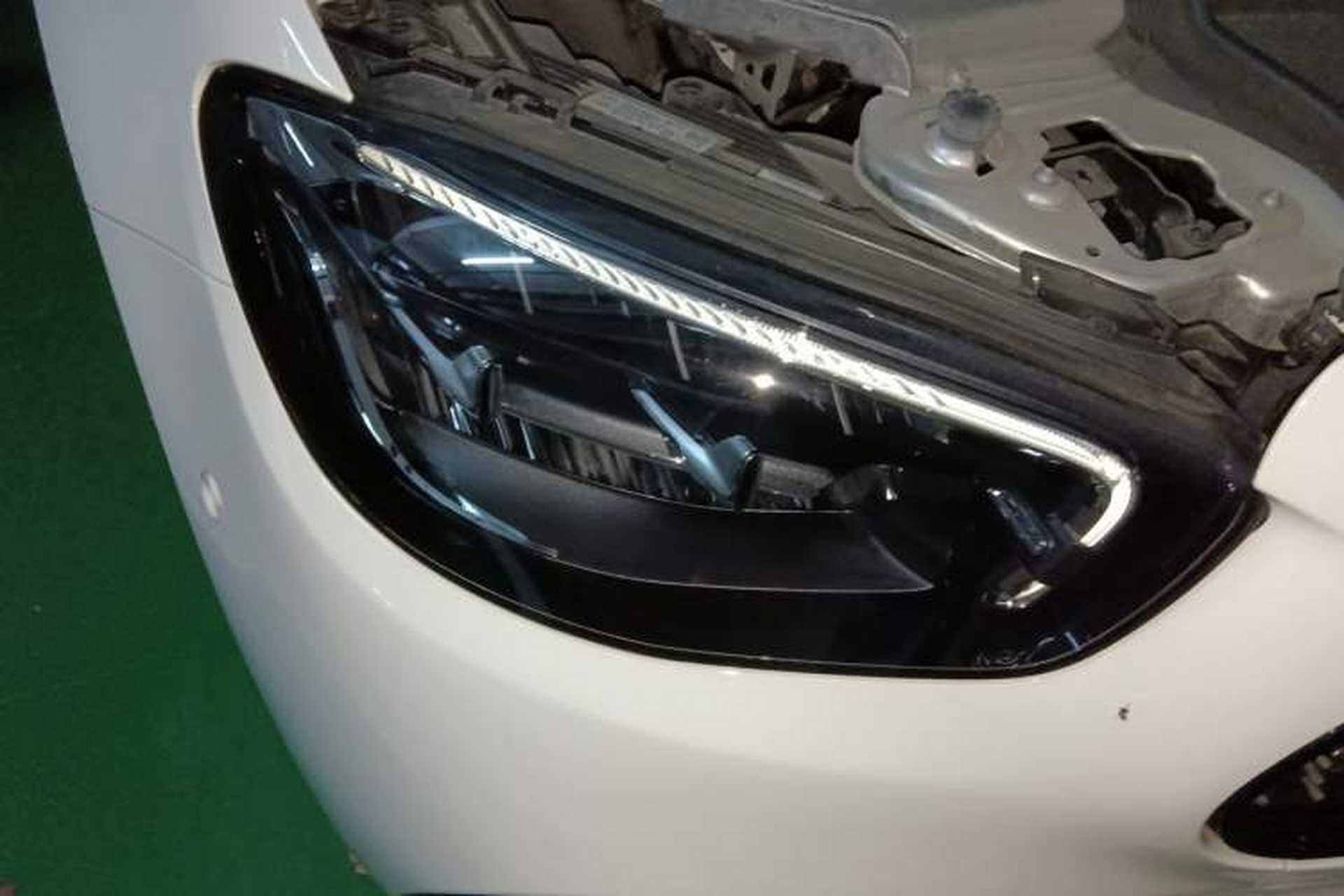 Used Mercedes-Benz E-Class 2021 E 300 L Sport Luxury Edition Right Front Headlight