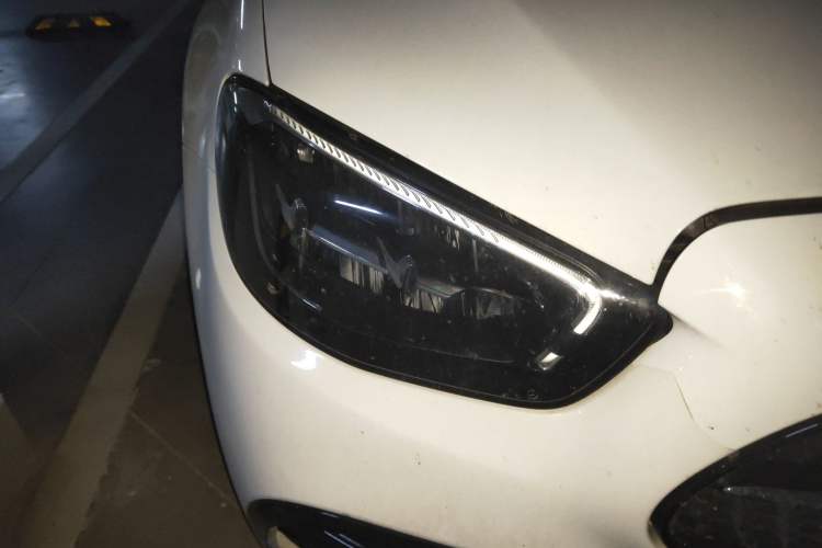 Used Mercedes-Benz E-Class 2021 Restyled E 300 L Sporty and Stylish Edition Right Front Headlight