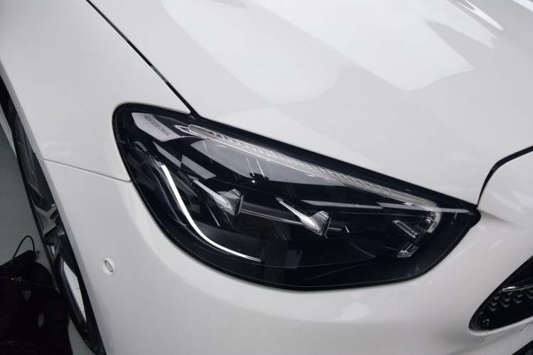 Used Mercedes-Benz E-Class 2021 Facelift E 260 Coupe Right Front Headlight