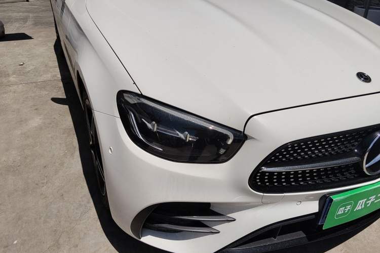Used Mercedes-Benz E-Class 2021 Updated E 260 Fashion Sport Edition Right Front Headlight
