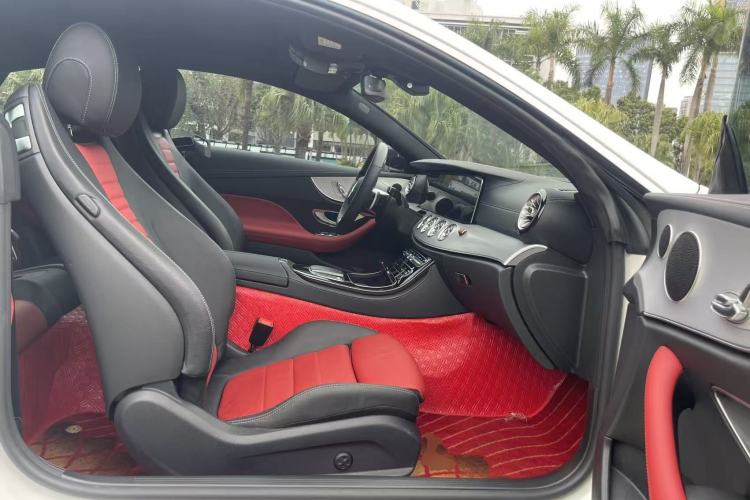 Used Mercedes-Benz E-Class 2021 E 260 Coupe Right Front Seat