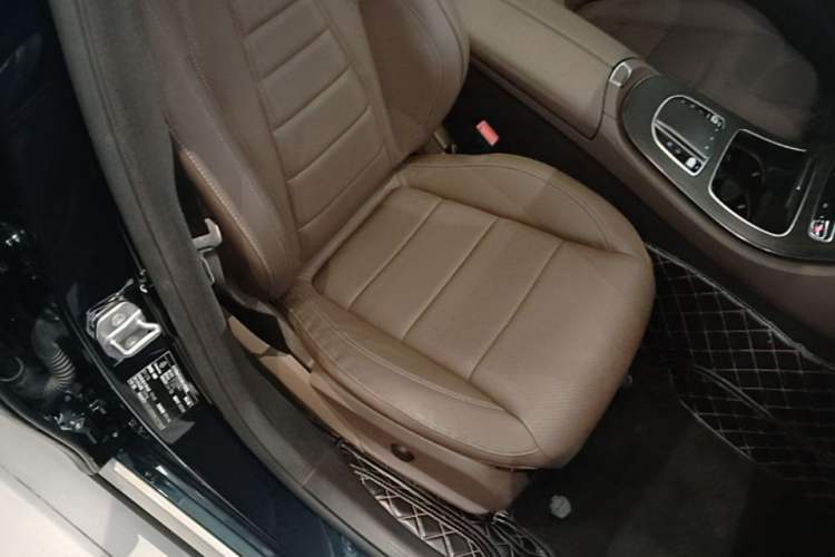 Used Mercedes-Benz E-Class 2021 E 300 L Sport Luxury Edition Right Front Seat
