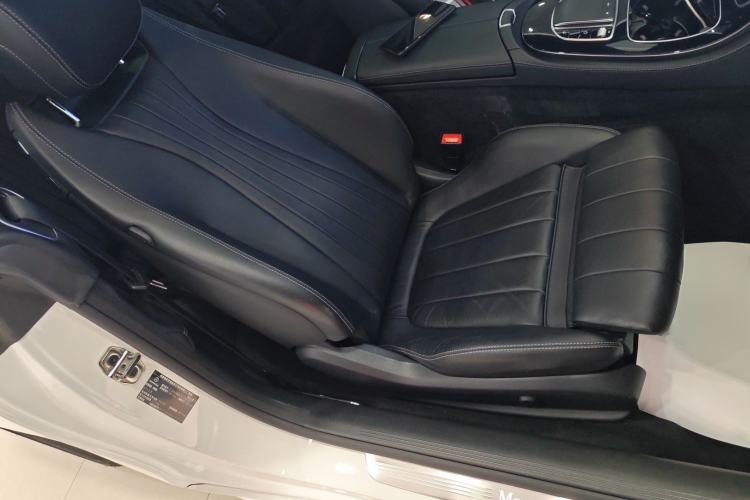 Used Mercedes-Benz E-Class 2021 Facelift E 260 Coupe Right Front Seat