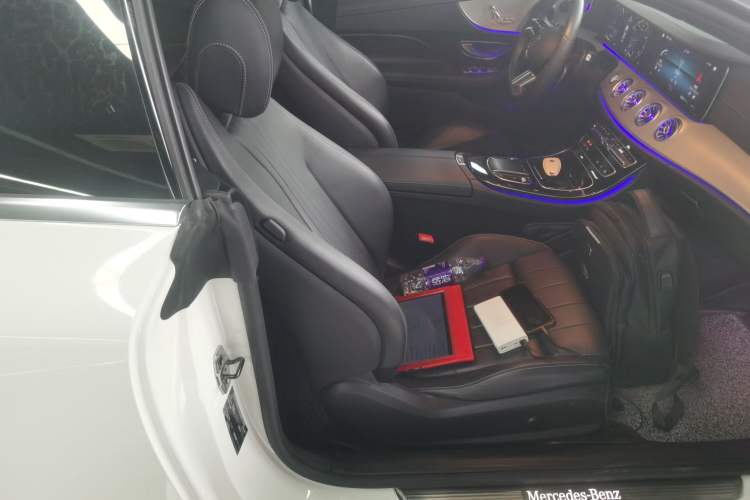 Used Mercedes-Benz E-Class 2021 Facelift E 260 Coupe Right Front Seat