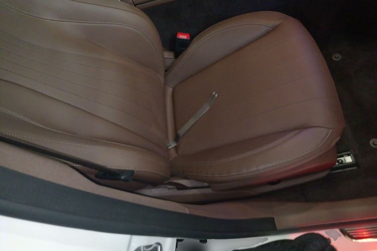 Used Mercedes-Benz E-Class 2021 E 300 L Stylish Model Right Front Seat
