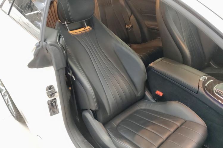 Used Mercedes-Benz E-Class 2021 E 260 Coupe Right Front Seat
