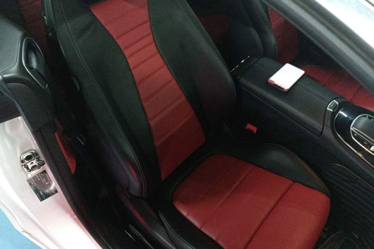 Used Mercedes-Benz E-Class 2021 E 260 Coupe Right Front Seat
