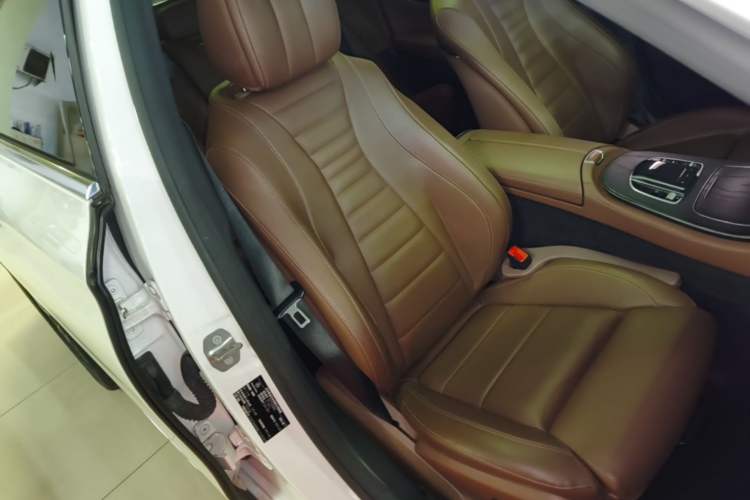Used Mercedes-Benz E-Class 2021 Facelift E 260 L Sport Edition Right Front Seat