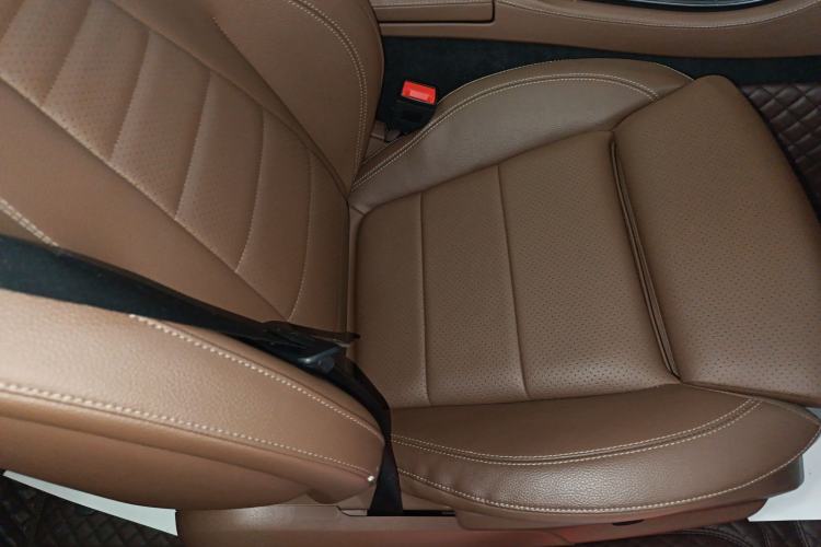 Used Mercedes-Benz E-Class 2021 Facelift E 260 L Sport Edition Right Front Seat