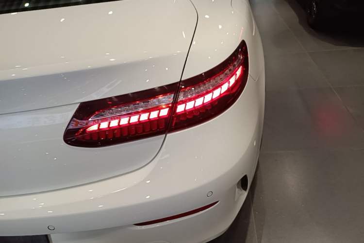 Used Mercedes-Benz E-Class 2021 E 260 Coupe Right Rear Taillight