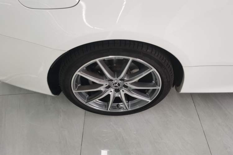 Used Mercedes-Benz E-Class 2021 Facelift E 260 Coupe Right Rear Wheel Hub