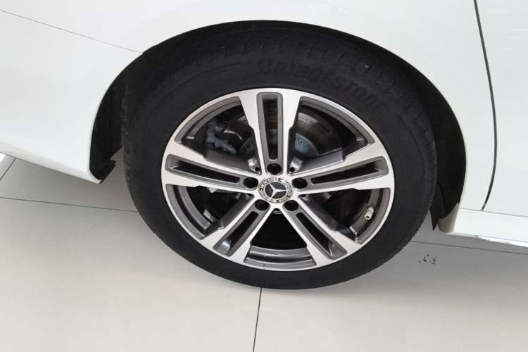 Used Mercedes-Benz E-Class 2021 Facelift E 260 L Sport Edition Right Rear Wheel Hub