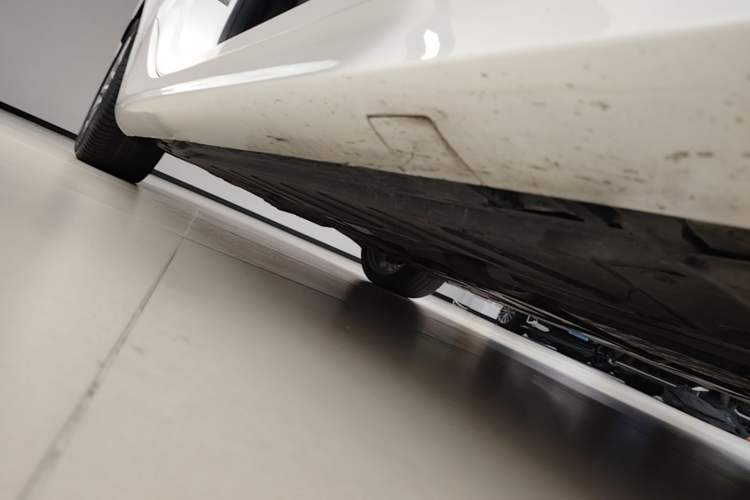 Used Mercedes-Benz E-Class 2021 Facelift E 260 Coupe Right Side Sill