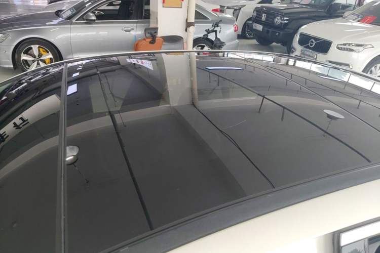 Used Mercedes-Benz E-Class 2021 E 260 L Sport Edition Roof