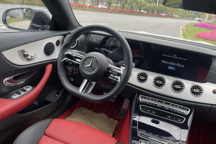 Used Mercedes-Benz E-Class 2021 E 260 Coupe Steering Wheel