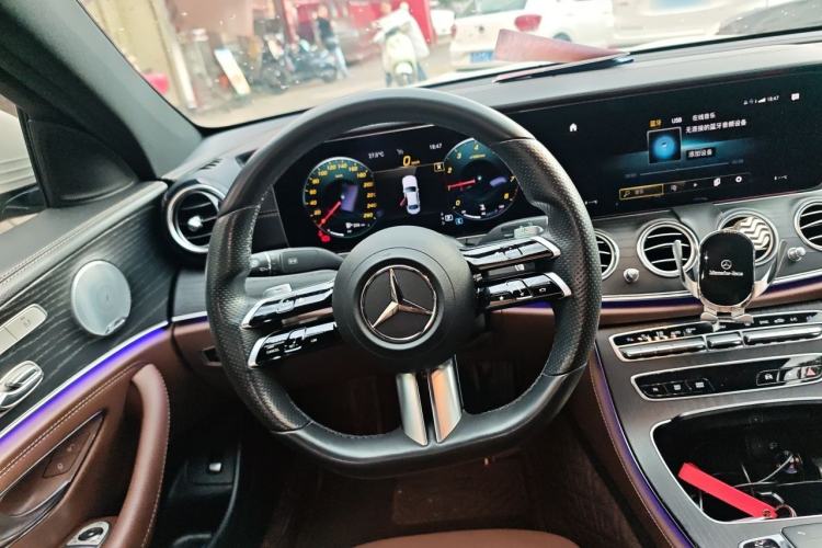Used Mercedes-Benz E-Class 2021 E 300 L Sport Luxury Edition Steering Wheel