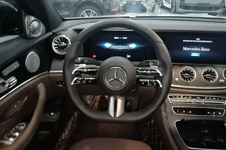 Used Mercedes-Benz E-Class 2021 E 300 L Sport Luxury Edition Steering Wheel