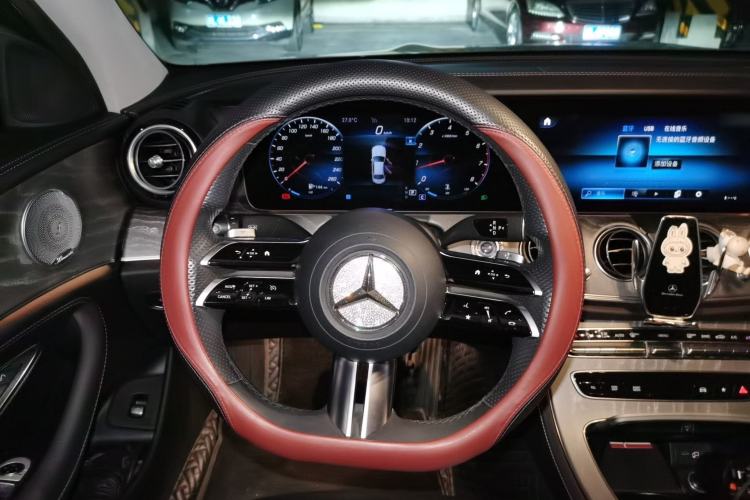 Used Mercedes-Benz E-Class 2021 E 300 L Sport Luxury Edition Steering Wheel