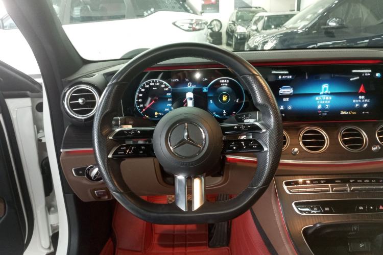 Used Mercedes-Benz E-Class 2021 E 300 L Sporty and Stylish Model Steering Wheel