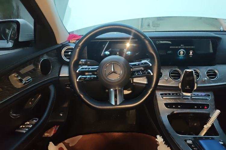 Used Mercedes-Benz E-Class 2021 E 300 L Sporty and Stylish Model Steering Wheel