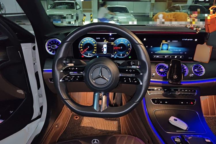 Used Mercedes-Benz E-Class 2021 E 300 L Sport Luxury Edition Steering Wheel