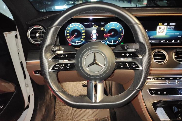 Used Mercedes-Benz E-Class 2021 E 300 L Sporty and Stylish Model Steering Wheel