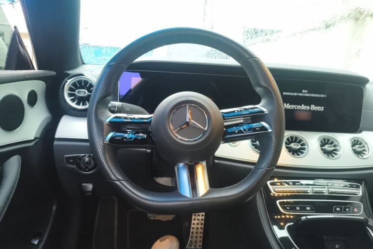 Used Mercedes-Benz E-Class 2021 Facelift E 260 Coupe Steering Wheel