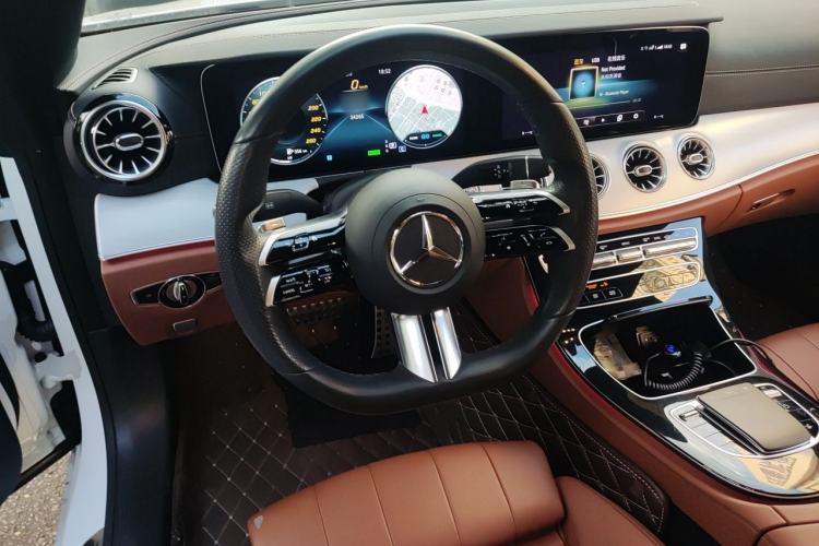 Used Mercedes-Benz E-Class 2021 E 260 Coupe Steering Wheel