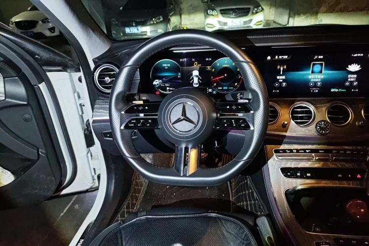Used Mercedes-Benz E-Class 2021 E 260 L Sport Edition Steering Wheel