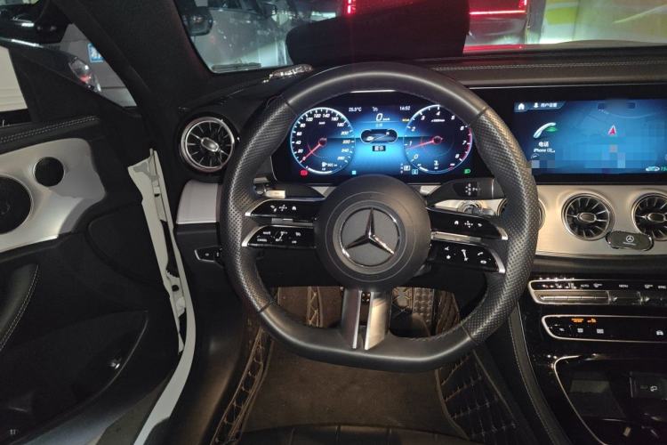 Used Mercedes-Benz E-Class 2021 Facelift E 260 Coupe Steering Wheel