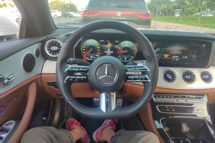 Used Mercedes-Benz E-Class 2021 Facelift E 260 Coupe Steering Wheel