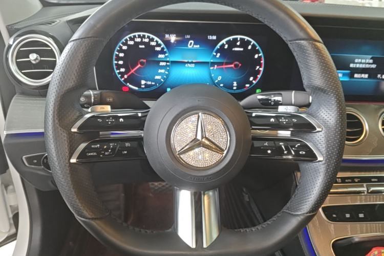 Used Mercedes-Benz E-Class 2021 Facelift E 260 L Sport Edition Steering Wheel