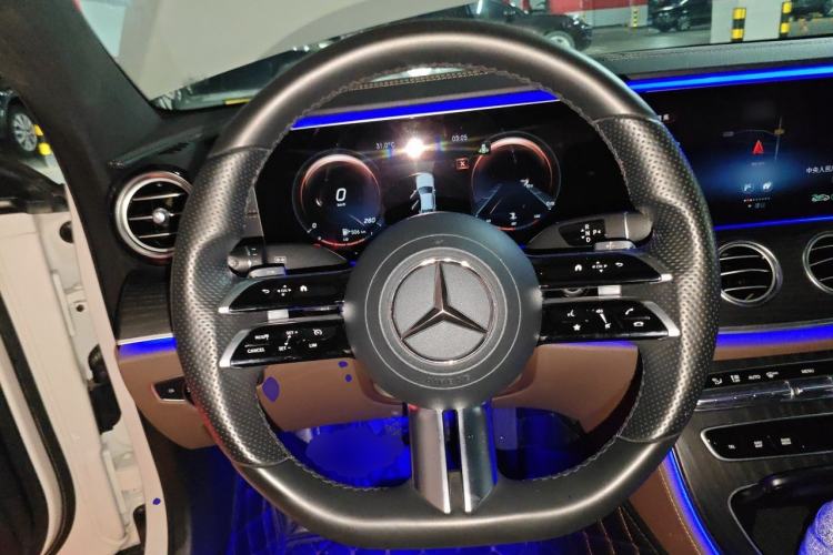 Used Mercedes-Benz E-Class 2021 E 300 L Sport Luxury Edition Steering Wheel