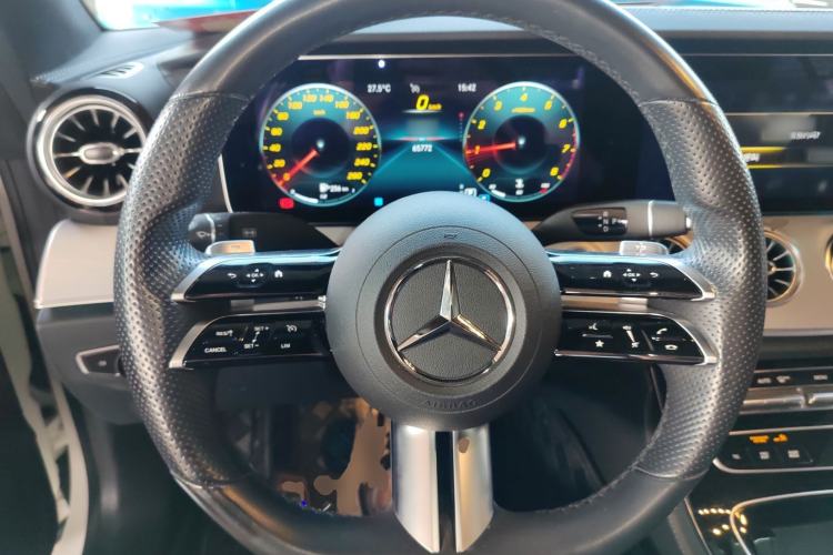 Used Mercedes-Benz E-Class 2021 Facelift E 260 Coupe Steering Wheel