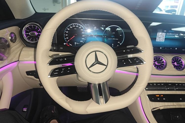 Used Mercedes-Benz E-Class 2021 Facelift E 260 Coupe Steering Wheel