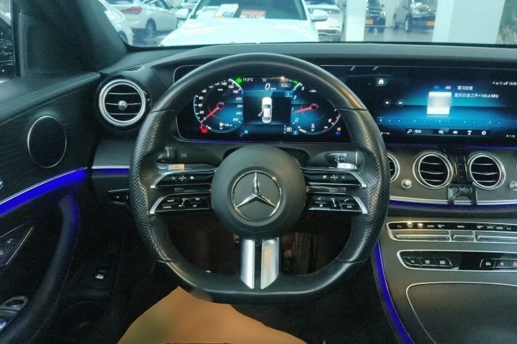 Used Mercedes-Benz E-Class 2021 Updated E 260 Fashion Sport Edition Steering Wheel