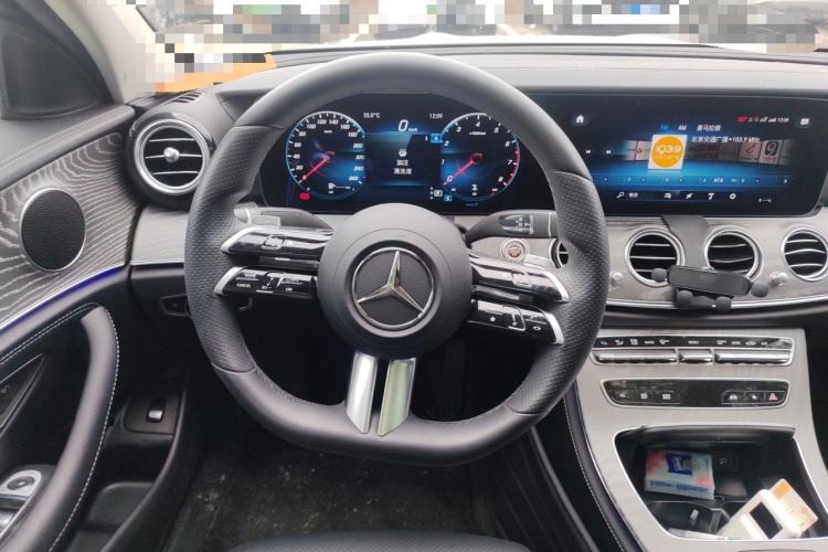 Used Mercedes-Benz E-Class 2021 Restyled E 300 L Sporty and Stylish Edition Steering Wheel