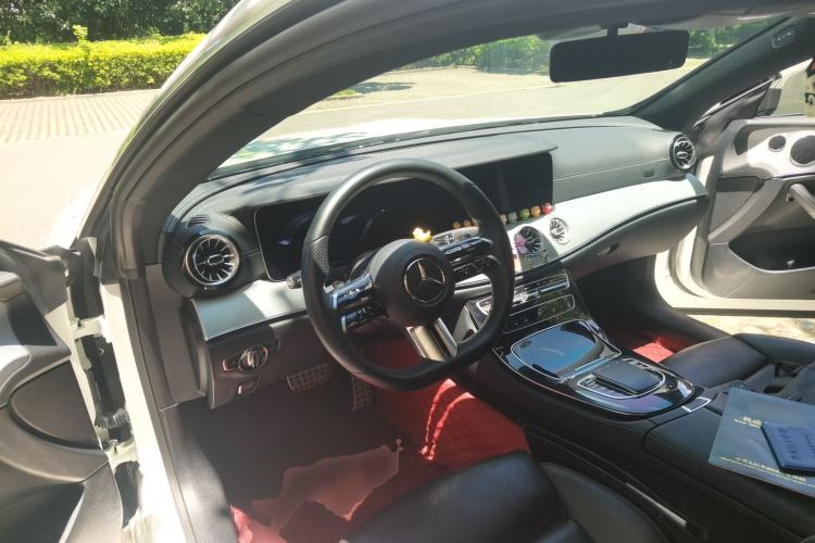 Used Mercedes-Benz E-Class 2021 Facelift E 260 Coupe Steering Wheel