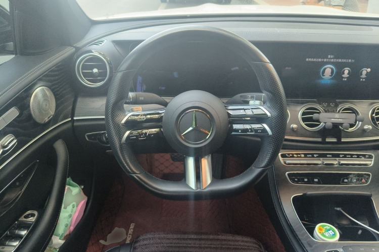 Used Mercedes-Benz E-Class 2021 Restyled E 260 Luxury Sports Edition Steering Wheel