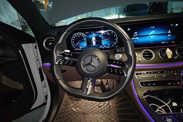 Used Mercedes-Benz E-Class 2021 Restyled E 300 L Sport Luxury Edition Steering Wheel