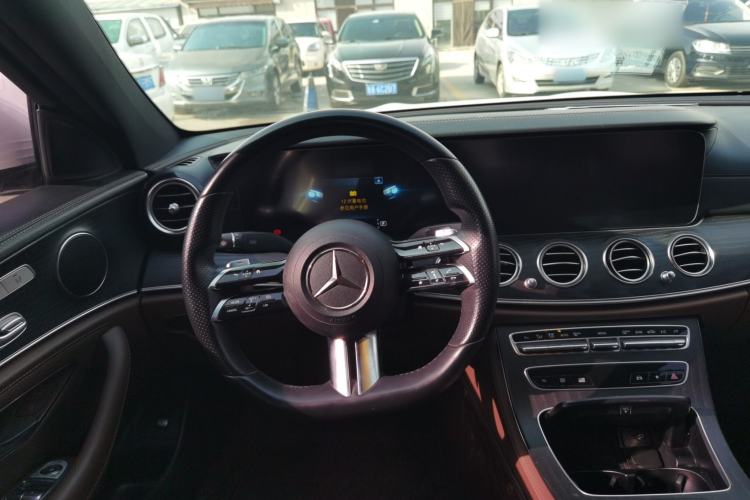 Used Mercedes-Benz E-Class 2021 E 300 L Sporty and Stylish Model Steering Wheel