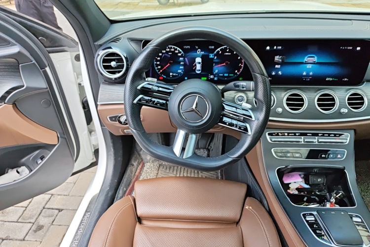 Used Mercedes-Benz E-Class 2021 E 260 L Sport Edition Steering Wheel