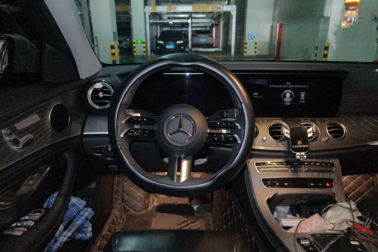 Used Mercedes-Benz E-Class 2021 Facelift E 260 L Sport Edition Steering Wheel