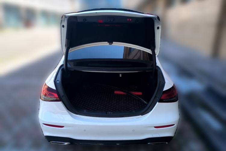 Used Mercedes-Benz E-Class 2021 Restyled E 300 Sport Edition Trunk