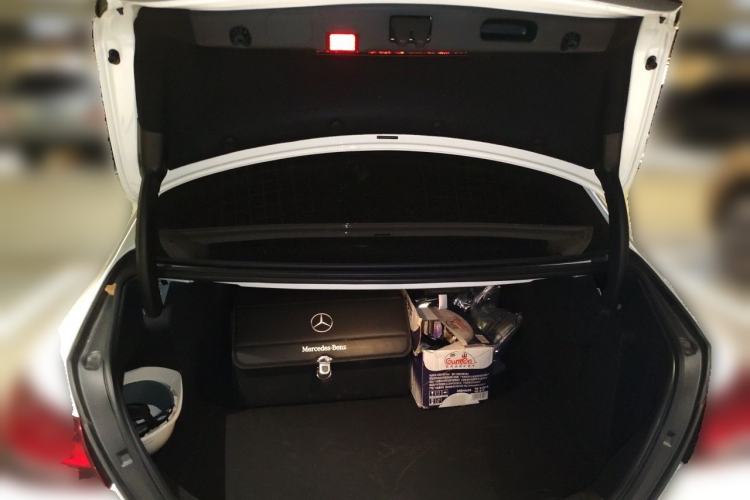 Used Mercedes-Benz E-Class 2021 Updated E 260 Fashion Sport Edition Trunk