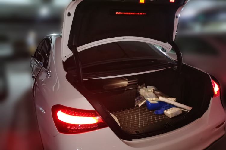 Used Mercedes-Benz E-Class 2021 E 300 L Sport Luxury Edition Trunk