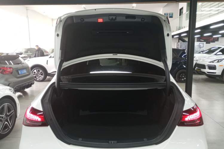 Used Mercedes-Benz E-Class 2021 E 300 L Sporty and Stylish Model Trunk