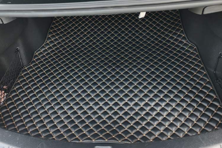 Used Mercedes-Benz E-Class 2021 E 260 Coupe Trunk