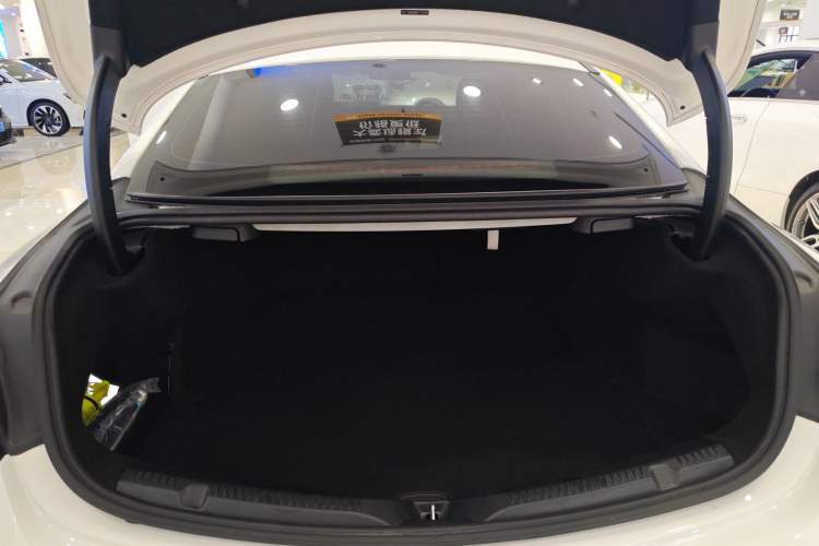 Used Mercedes-Benz E-Class 2021 Facelift E 260 Coupe Trunk